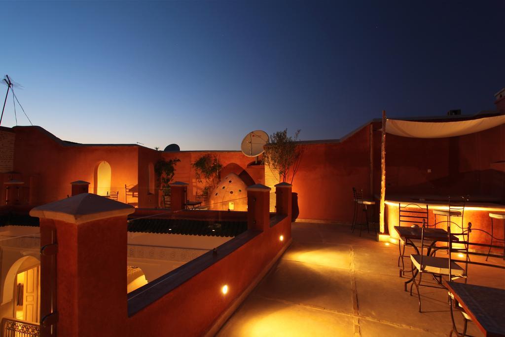 Riad Dar Ten Marrakesh Exteriör bild
